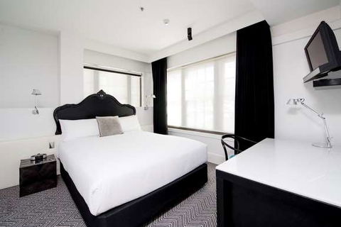 Peppers Gallery Hotel, Canberra - Whitsundays Accommodation 4