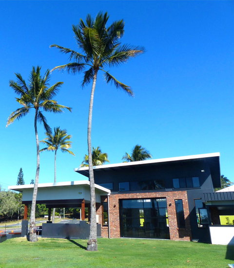 Mackay Seabreeze Apartments - Whitsundays Accommodation 2