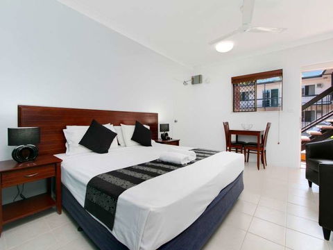 Cairns City Palms - Whitsundays Accommodation 9