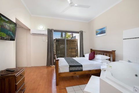 Cairns City Sheridan - Whitsundays Accommodation 10