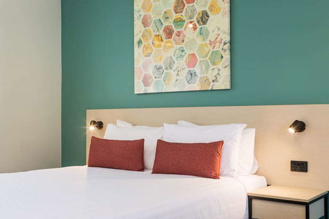 NIghtcap At Balaclava Hotel - Whitsundays Accommodation 9