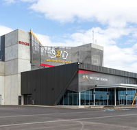 Rydges Pit Lane Hotel - Whitsundays Accommodation