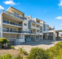 Quality Suites Pioneer Sands - Whitsundays Accommodation