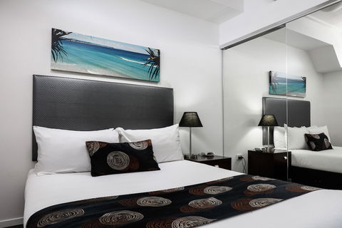 Central Holborn Apartments - Whitsundays Accommodation 1