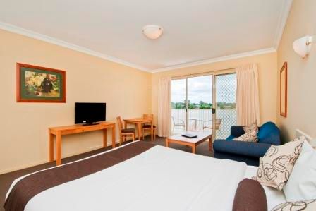 Nagambie Waterfront Motel - Whitsundays Accommodation 1