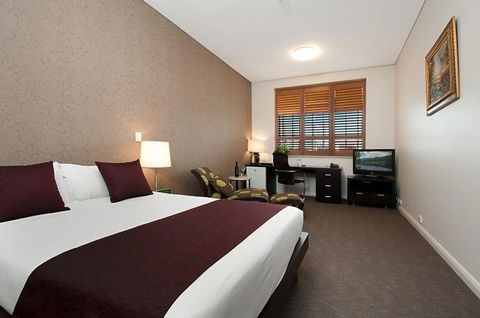 Adabco Boutique Hotel - Whitsundays Accommodation 2