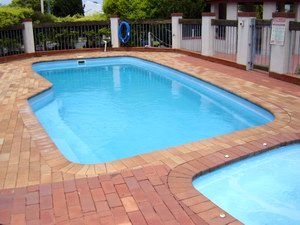 McNevins Warwick Motel - Whitsundays Accommodation 1
