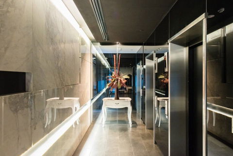 Seasons Heritage Melbourne - Whitsundays Accommodation 1