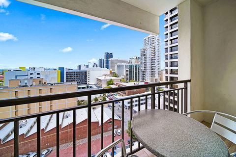 All Suites Perth - Whitsundays Accommodation 2