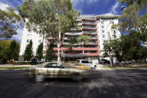 Pacific Suites Canberra - Whitsundays Accommodation 0