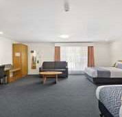 Thunderbird Motel - Whitsundays Accommodation