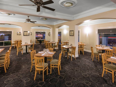 Mercure Wagga Wagga - Whitsundays Accommodation 2