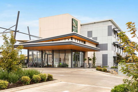 Quality Hotel Rules Club Wagga - Whitsundays Accommodation 0
