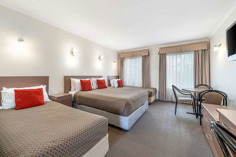 Comfort Inn Heritage Wagga - Whitsundays Accommodation 1