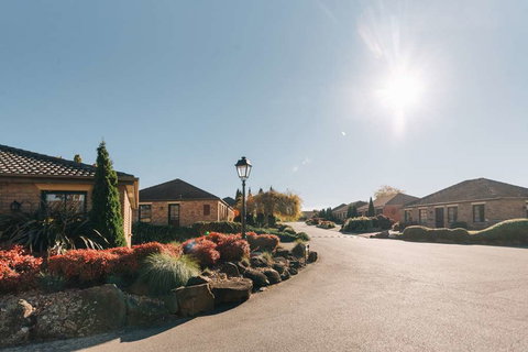 Country Club Villas - Whitsundays Accommodation 13