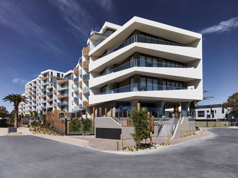Sandy Hill Serviced Aparetments - Whitsundays Accommodation 1