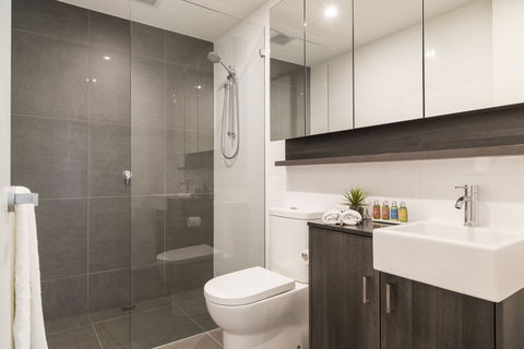 Sandy Hill Serviced Aparetments - Whitsundays Accommodation 12