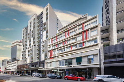 Holiday Inn & Stes Sydney Bondi Junction - Whitsundays Accommodation 0