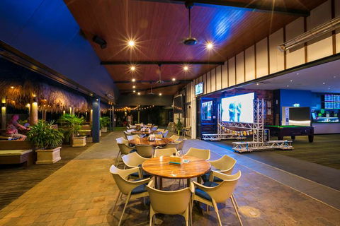 Kawana Waters Hotel By NightCap - Whitsundays Accommodation 0