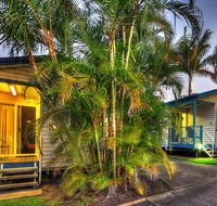 Alex Beach Cabins  Tourist Park - Whitsundays Accommodation