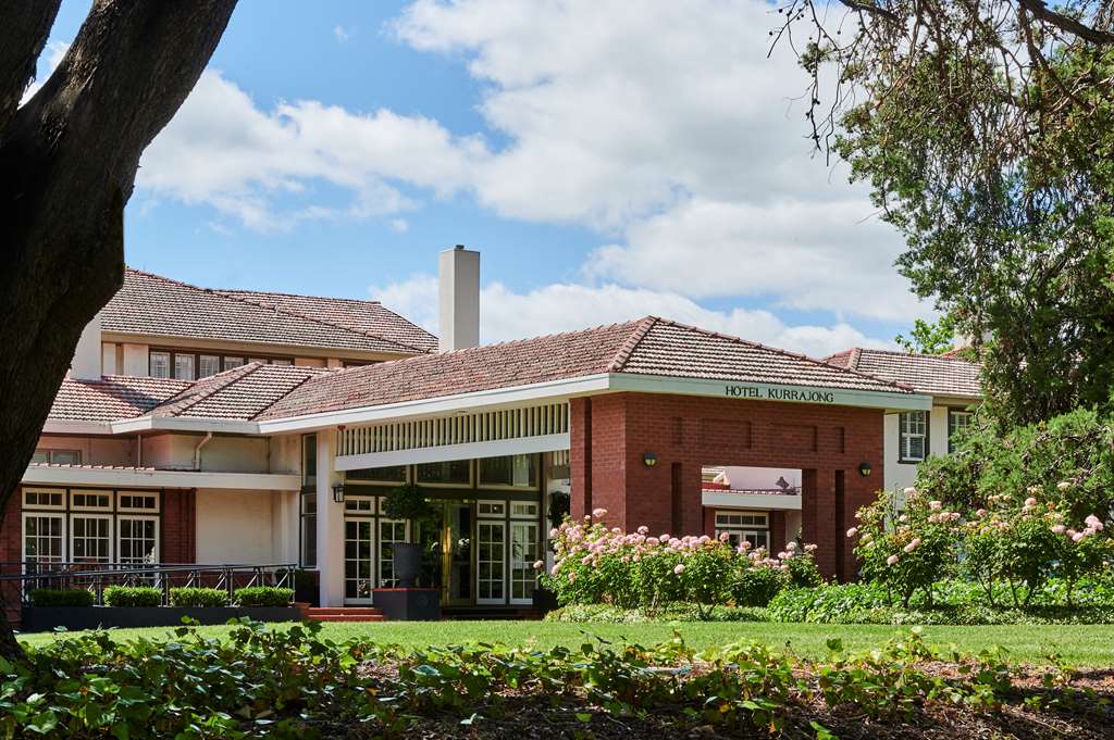 Symonston ACT Whitsundays Accommodation