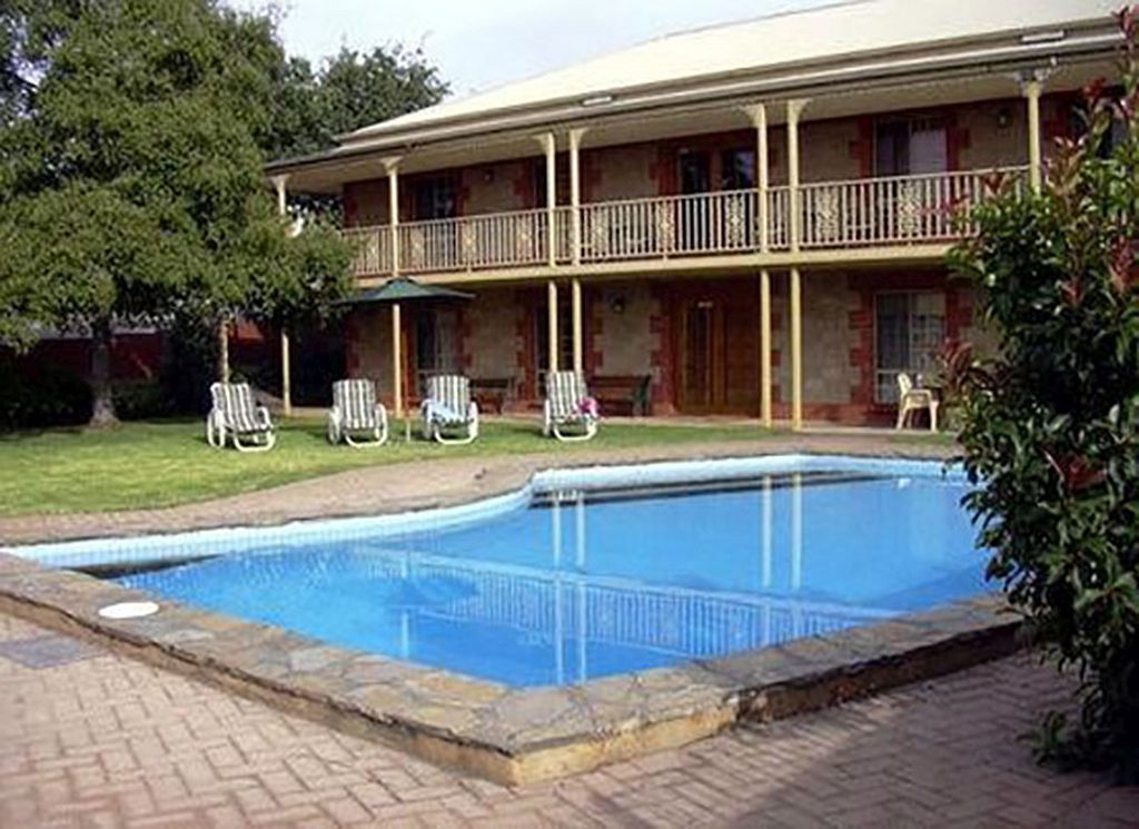 Emu Flat SA Whitsundays Accommodation