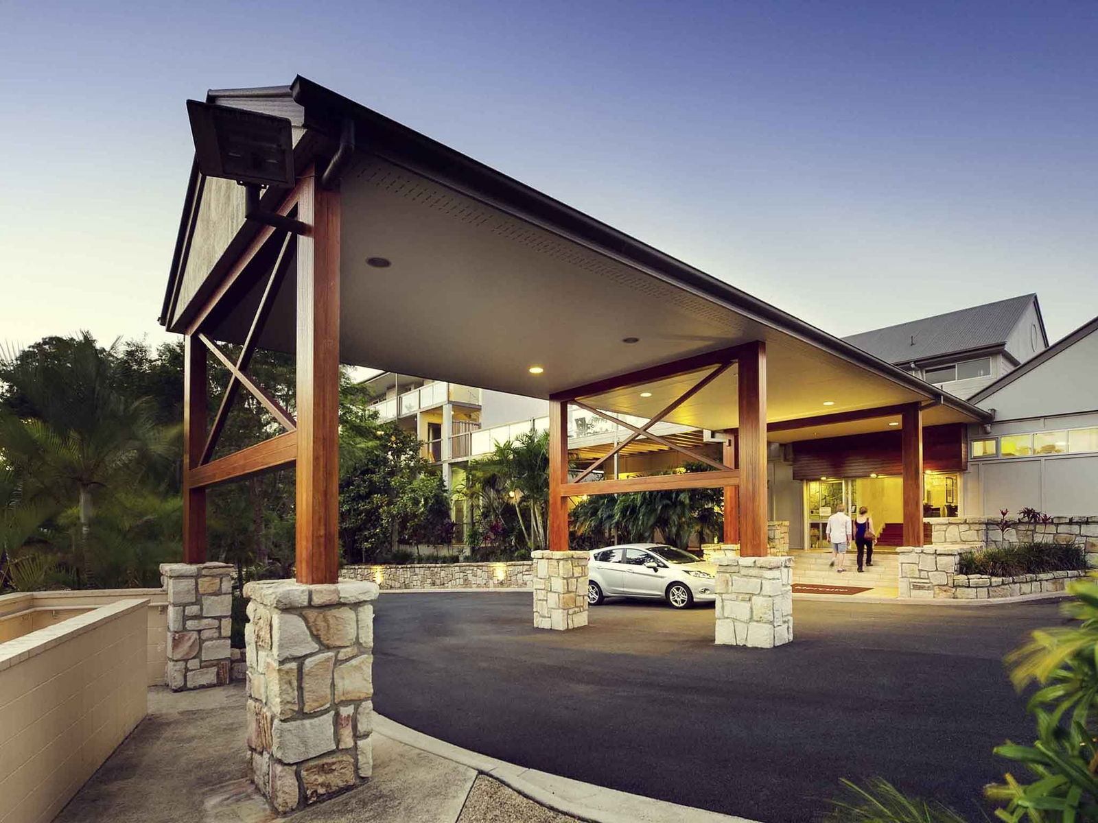 Clear Mountain QLD Whitsundays Accommodation