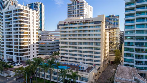 Crowne Plaza Perth - Whitsundays Accommodation 1