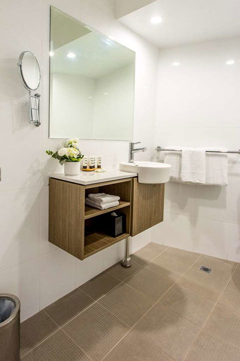 Pacific Hotel Brisbane - Whitsundays Accommodation 1