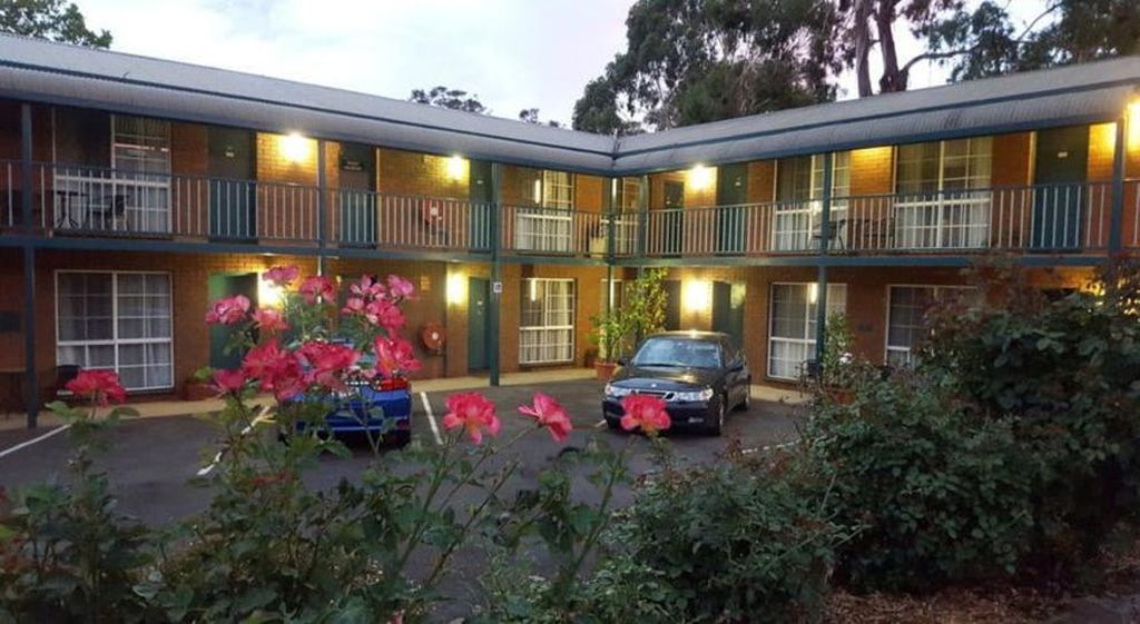 Elevated Plains VIC Whitsundays Accommodation