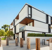 Clayton Serviced Apartments - Whitsundays Accommodation