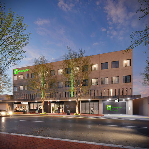 Holiday Inn Dandenong - Whitsundays Accommodation 0