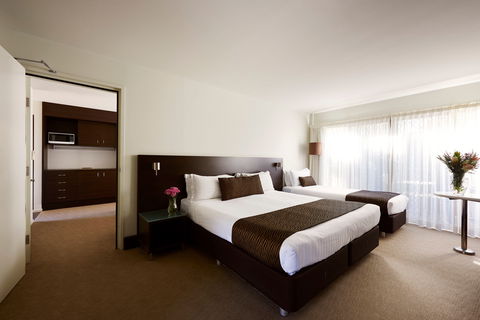 Station Motel - Whitsundays Accommodation 1