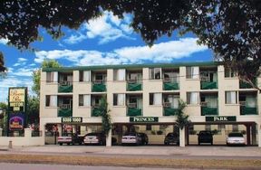 Princes Park Motor Inn - Whitsundays Accommodation 0
