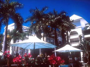 Alamanda Palm Cove - Whitsundays Accommodation 1