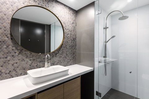 Vibe Hotel Canberra - Whitsundays Accommodation 25