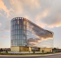 Vibe Hotel Canberra - Whitsundays Accommodation