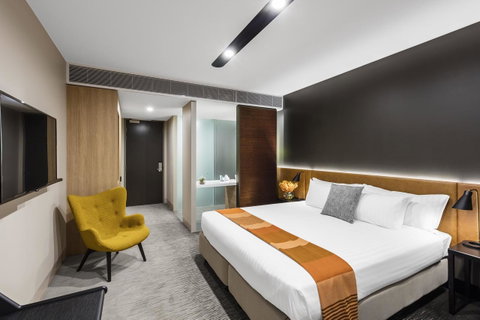 Vibe Hotel Canberra - Whitsundays Accommodation 26