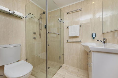 Ibis Styles Canberra - Whitsundays Accommodation 22