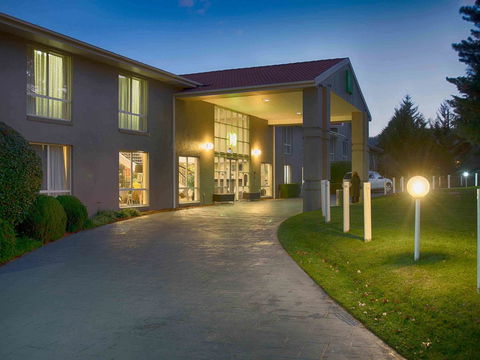 Ibis Styles Canberra - Whitsundays Accommodation 44