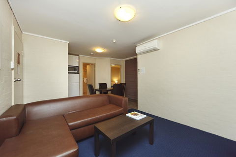 Ibis Styles Canberra - Whitsundays Accommodation 33