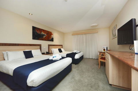 Ibis Styles Canberra - Whitsundays Accommodation 8