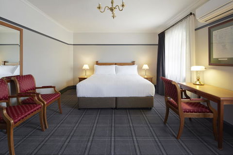 Brassey Hotel - Managed By Doma Hotels - Whitsundays Accommodation 0