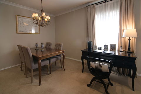 De Russie Boutique Hotel - Whitsundays Accommodation 6