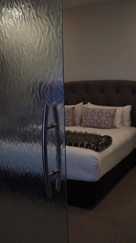 De Russie Boutique Hotel - Whitsundays Accommodation 39