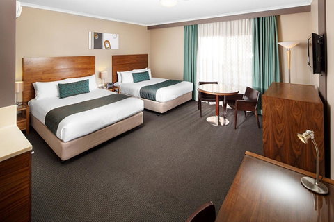 Quality Hotel Dickson - Whitsundays Accommodation 3