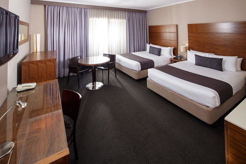 Quality Hotel Dickson - Whitsundays Accommodation 0