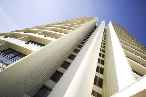 BreakFree Capital Tower Apartments - Whitsundays Accommodation 5