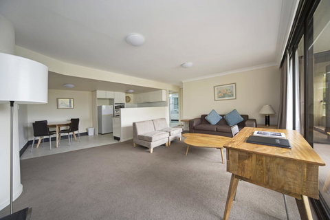 BreakFree Capital Tower Apartments - Whitsundays Accommodation 26