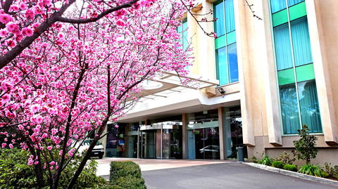 Rydges Canberra - Whitsundays Accommodation 0